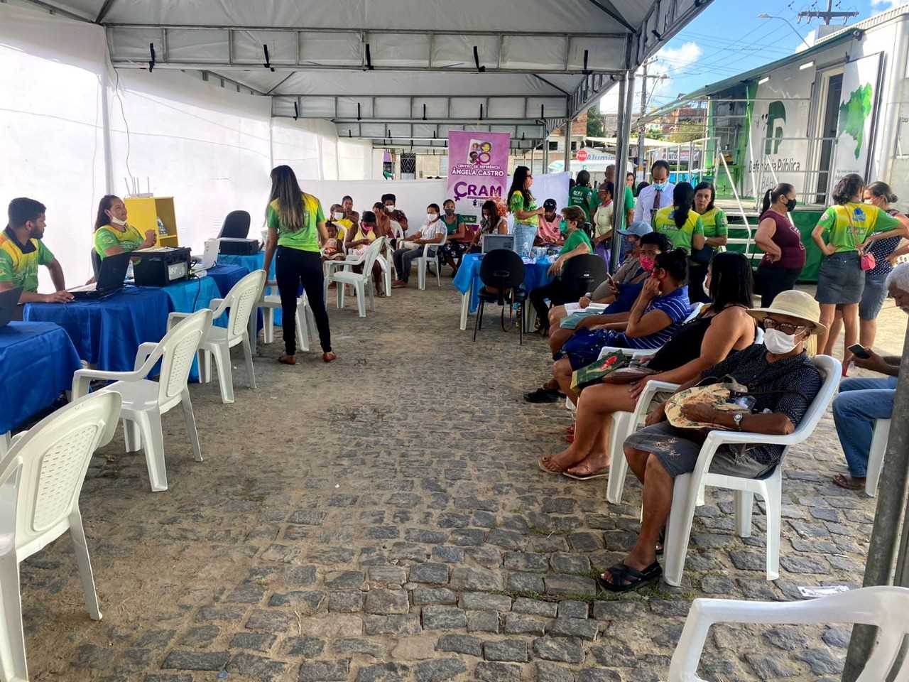 Camacã: Unidade da Defensoria Pública e Secretarias atendem quase 700 pessoas em Camacã